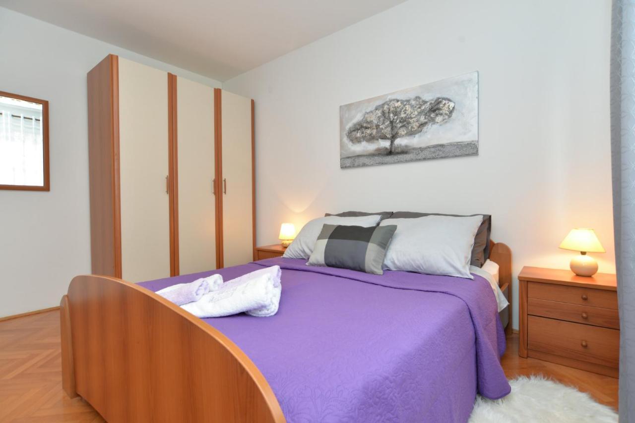 Apartments Violete 742 プーラ エクステリア 写真
